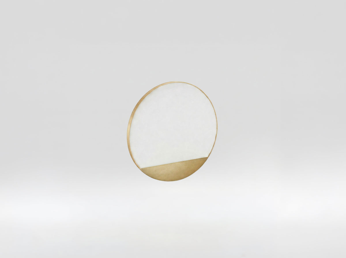 Solo Wall 40 – Brushed Golden – front view